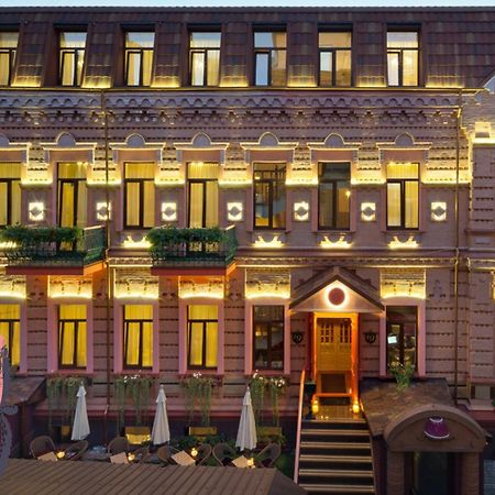 Hotel 19 Kharkiv Bagian luar foto